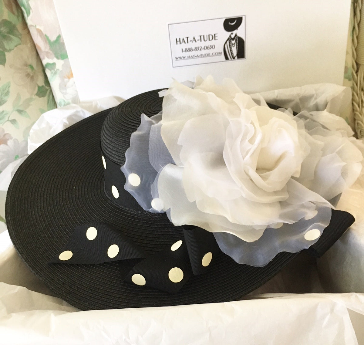Black Hat 5-6 Brim-White Rose