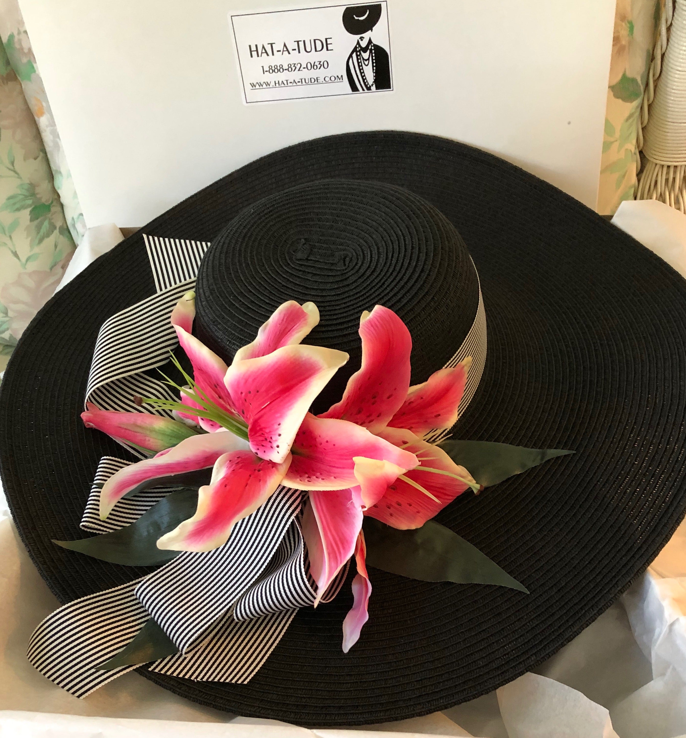 Black - Pink Lily Derby Hat