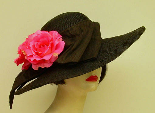 Black Milan Picture-Hot Pink Roses