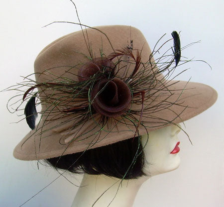Camel Fedora-Feather Wisps