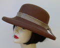Brown Gambler/Lizard