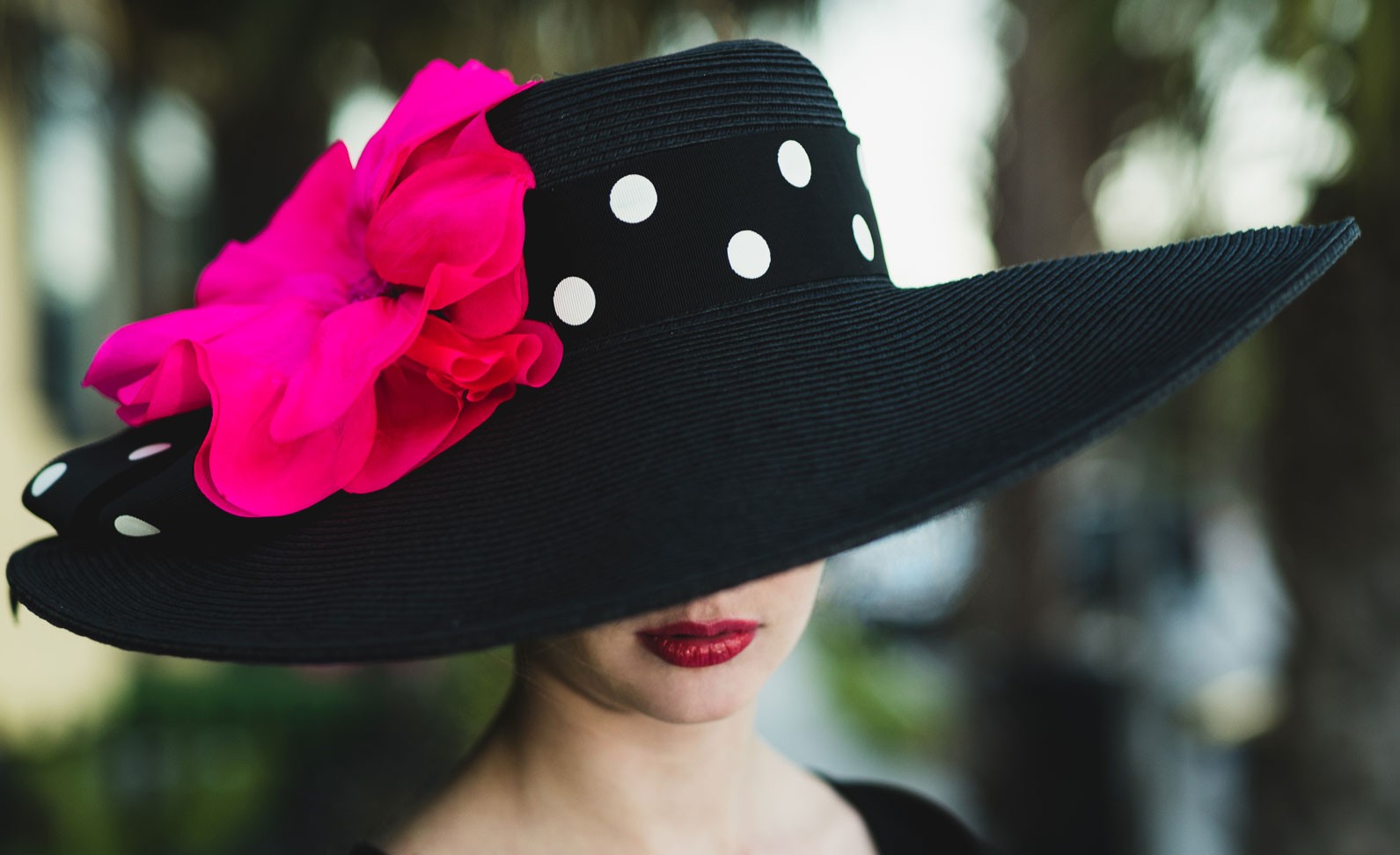 Black Derby Hat 5-6 Brim-Pink Poppy