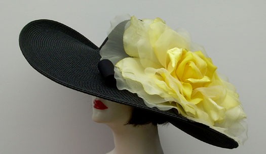 Black 5"-6" Brim/ XL Yellow Rose