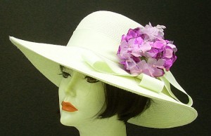 Ivory 4" Picture Hat/ Lavender Hydrangea