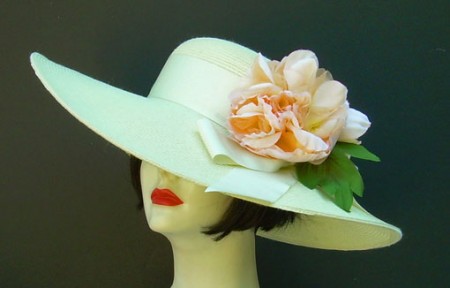 Ivory Hat 5-6 Brim-Coral Peony